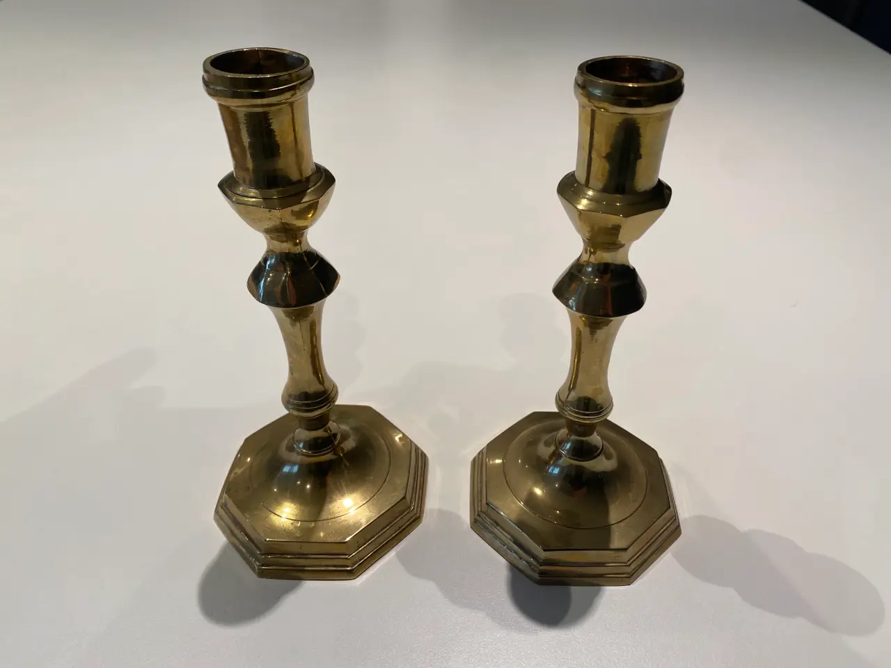 Billede 5 - Par, Engelske Lysestager, Messing 19cm.
