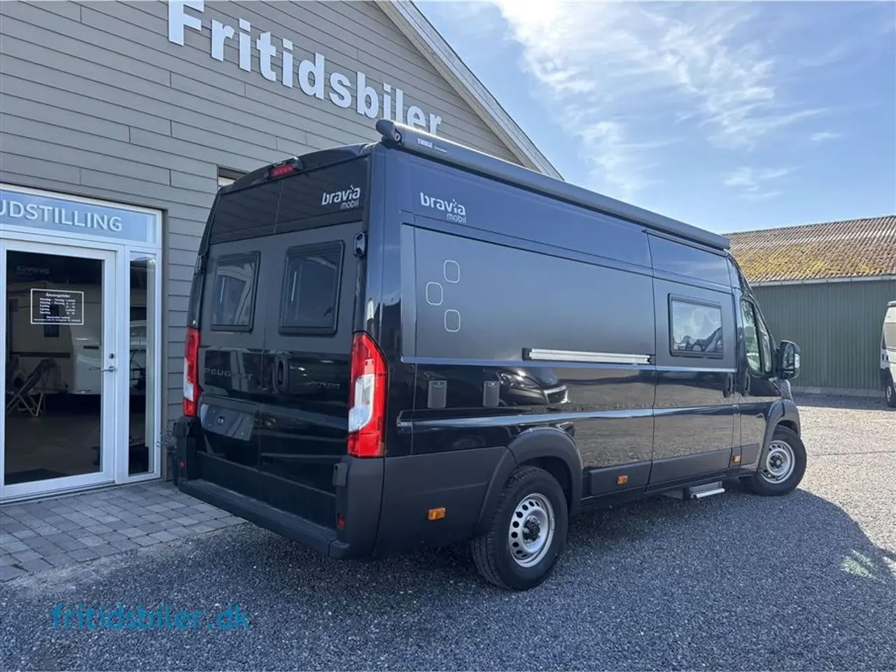 Billede 3 - 2026 - Bravia 636 180 Hk Ny Bravia 636 – Perfekt sammensat med Lyra-interiør og 180 Hk, automatgear