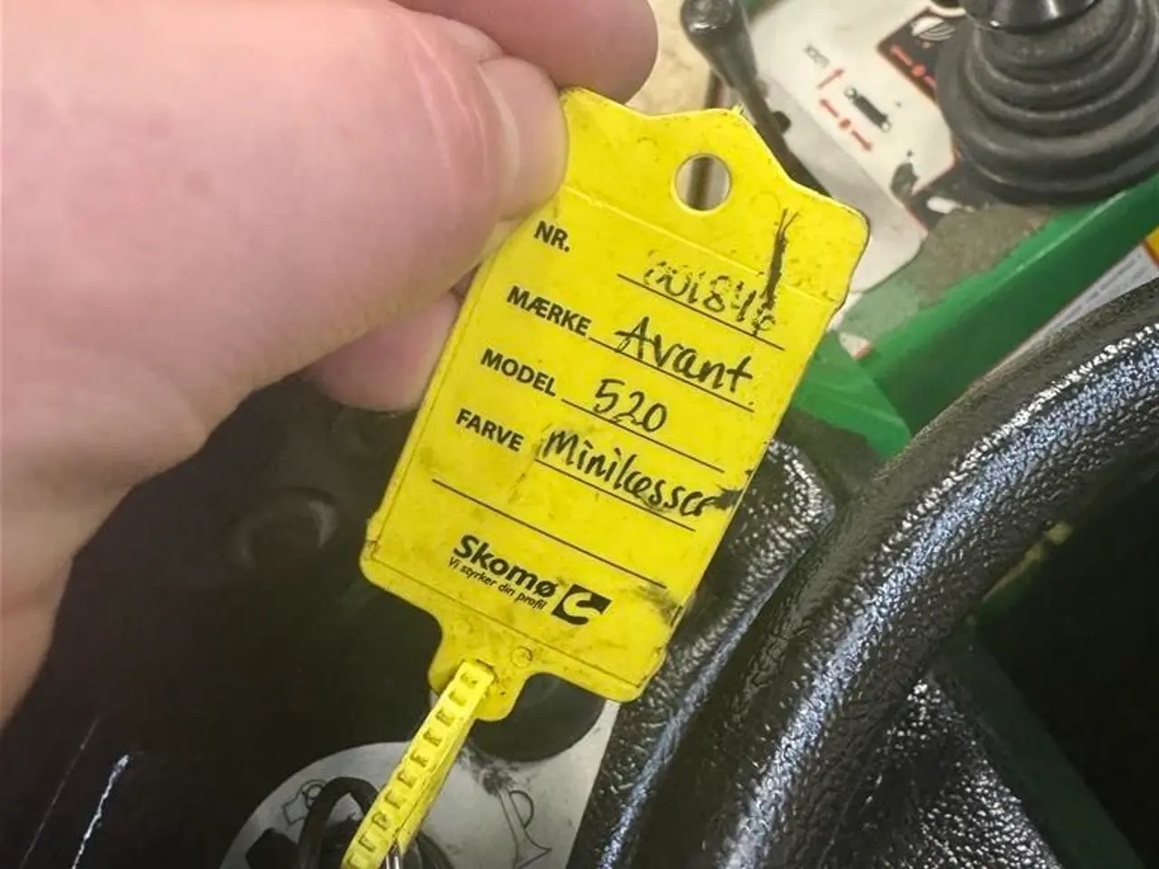 Billede 15 - Avant 520 + med udskud.