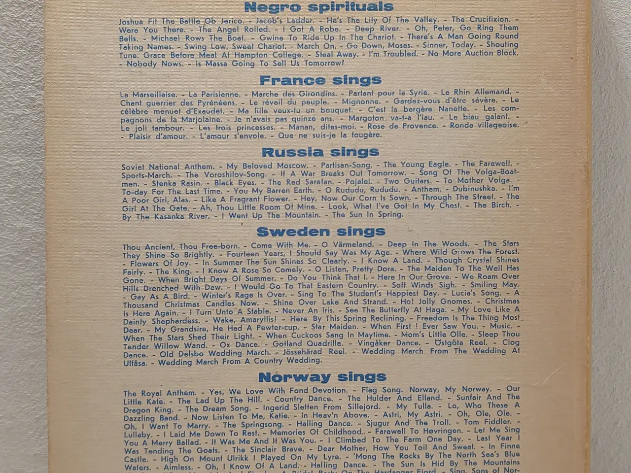 Billede 2 - Oluf Ring:Syng Danmark.250 melodier.