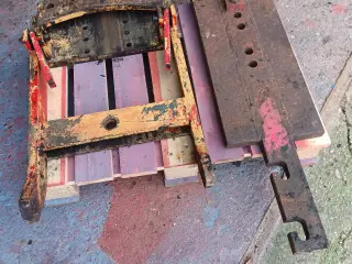 Træk til VOLVO traktor