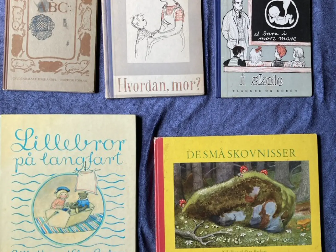 Billede 2 - Gamle børnebøger – se pris på den enkelte