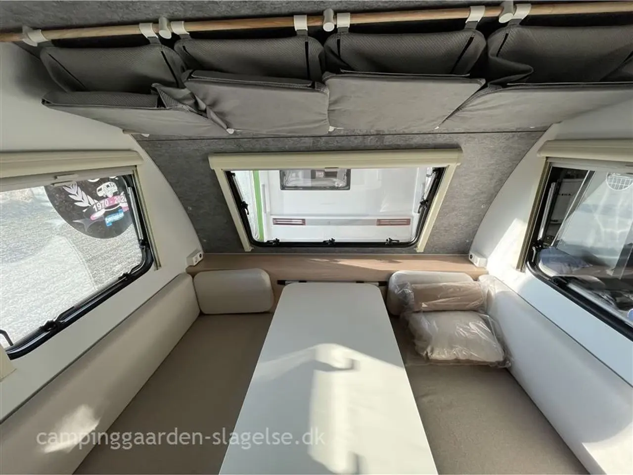 Billede 8 - 2026 - Adria Aviva Lite 360 DK Let, El-bilvenlig og Perfekt til Sommer – Adria Aviva Lite 360 DK Køjevogn