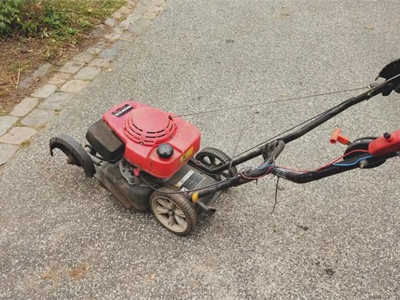 Billede 7 - Honda Fræser og kantskærer