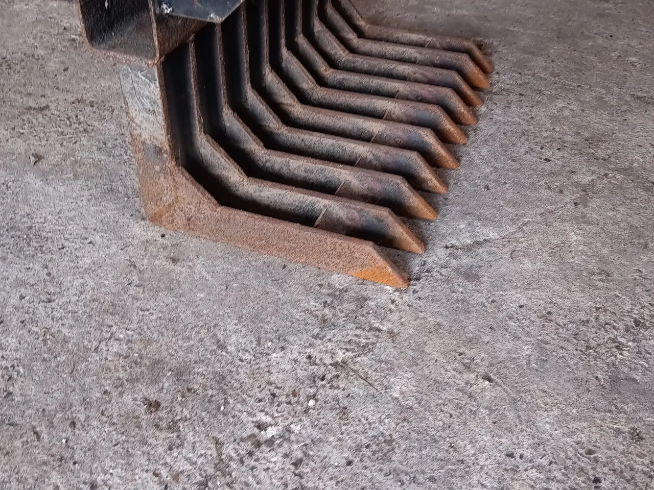 Billede 1 - Sortér skovl til minigraver 60 cm.