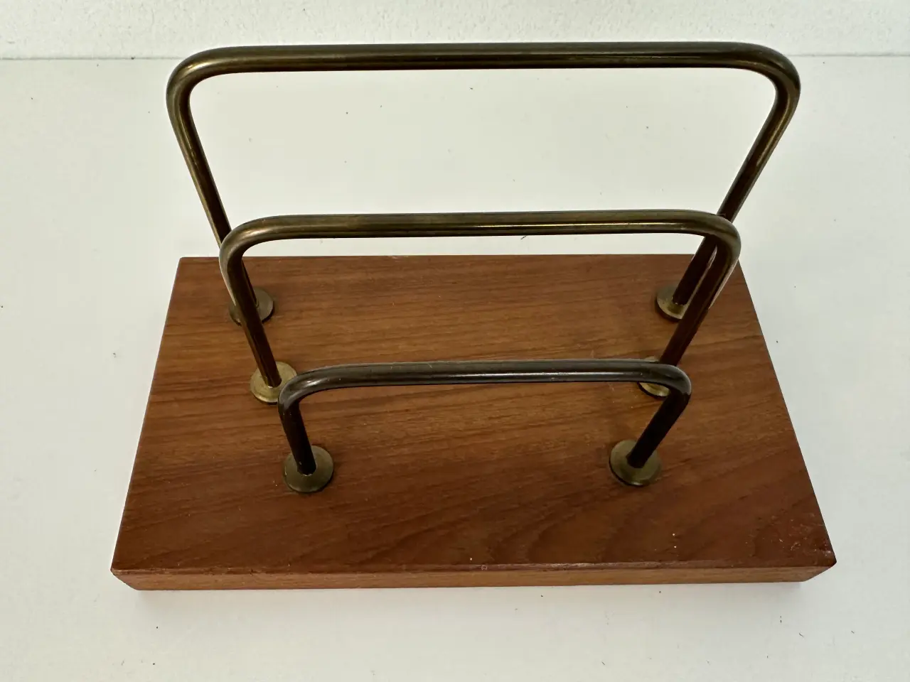 Billede 3 - Retro papirholder / brevholder i teak og messing