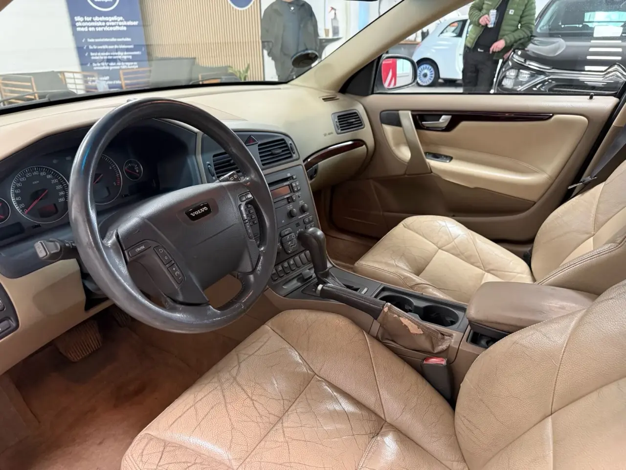 Billede 4 - Volvo V70 Soltag 2,4 D5 163HK Stc Aut.