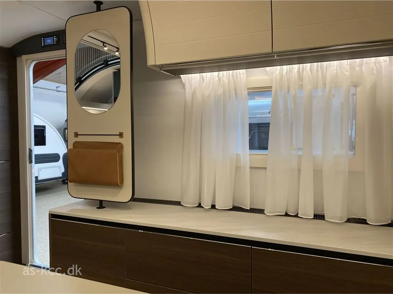 Billede 10 - 2027 - Adria Alpina 663 HT Twin Alde Centralvarme   Ny generation af Adria Alpina 663 HT