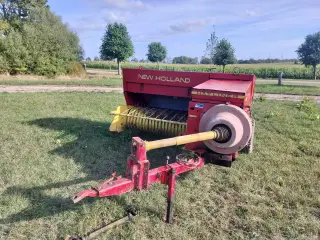 New Holland 376 Ballepresser