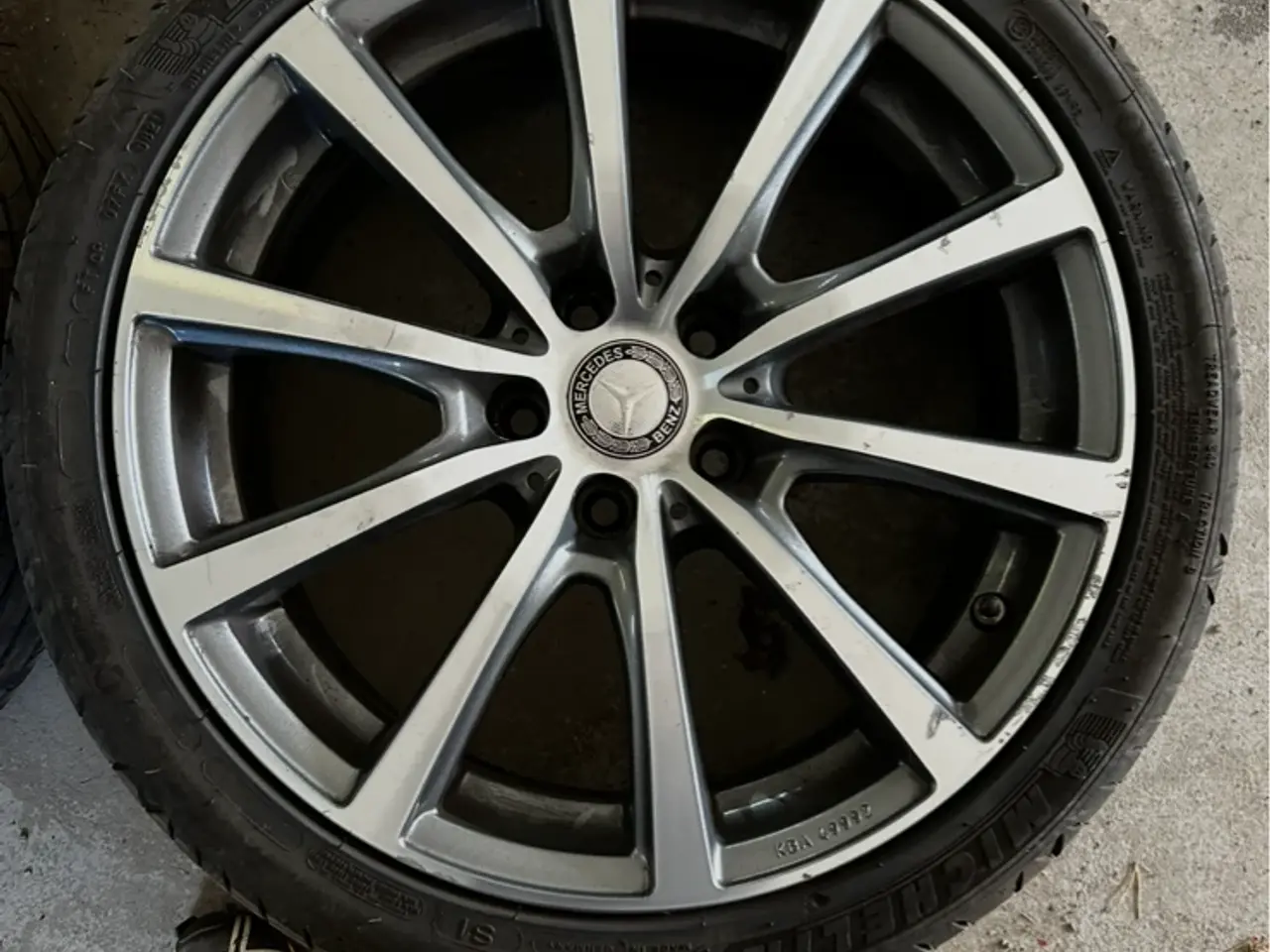 Billede 4 - Fælg med michelin dæk5*112 
