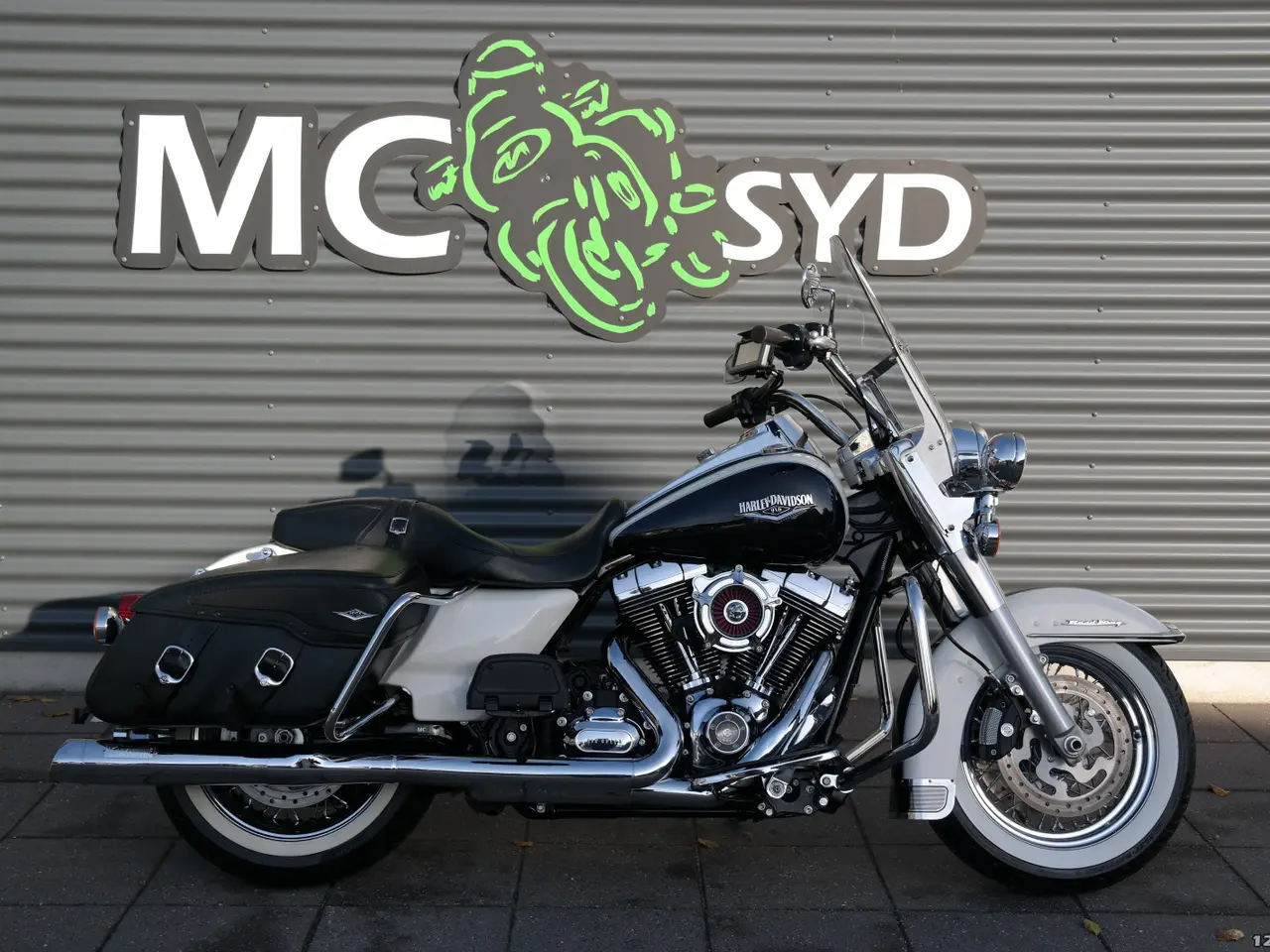 Billede 1 - Harley-Davidson FLHRC Road King Classic MC-SYD BYTTER GERNE