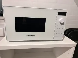 Siemens fritstående mikrobølgeovn