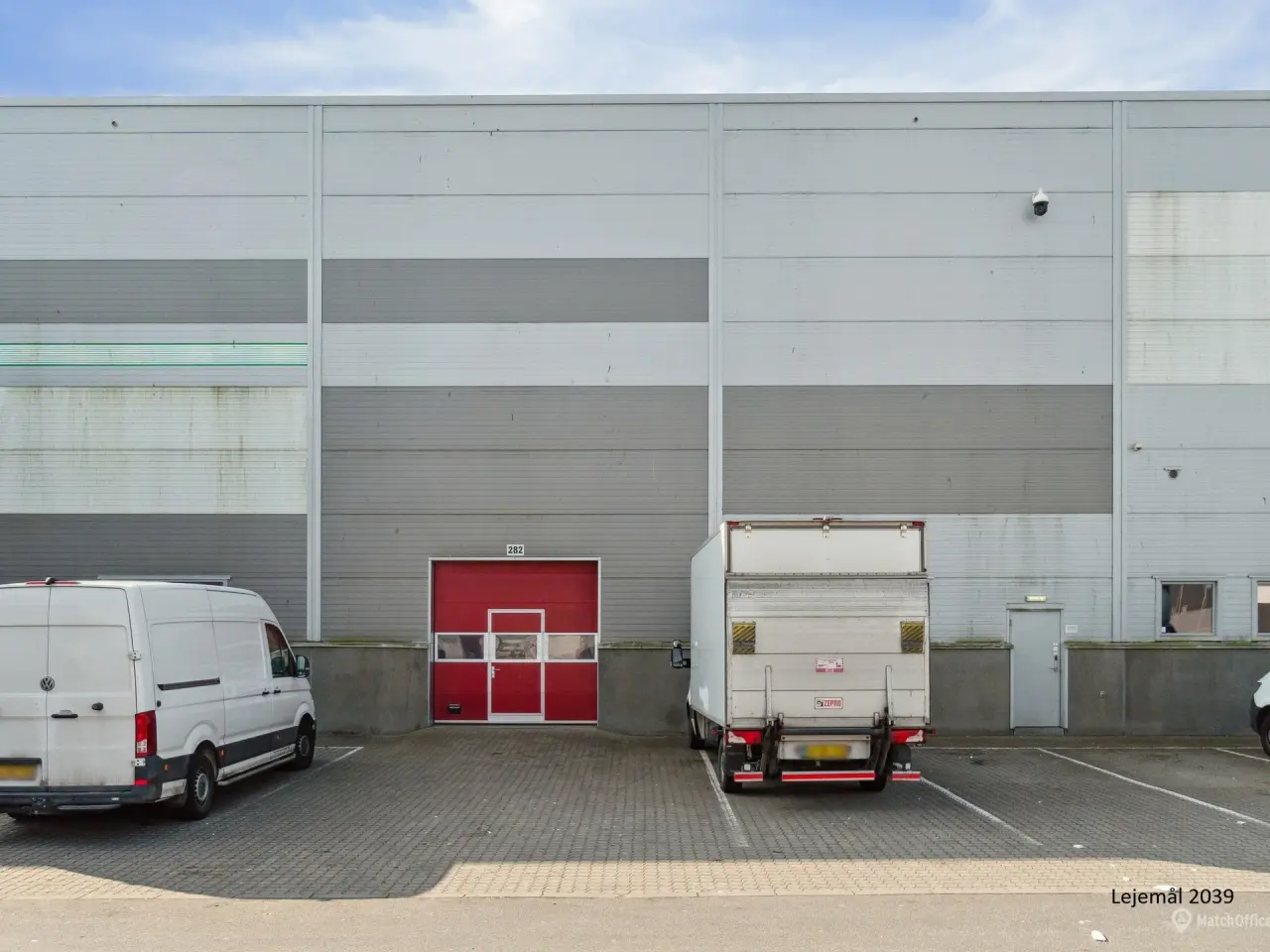 Billede 4 - Logistiklejemål med porte og ramper og en loftshøjde op til 10 meter