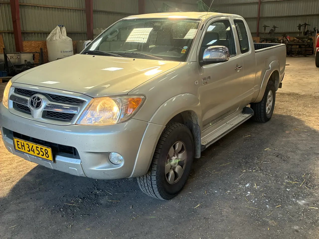 Billede 1 - Hilux 2,5 kører godt