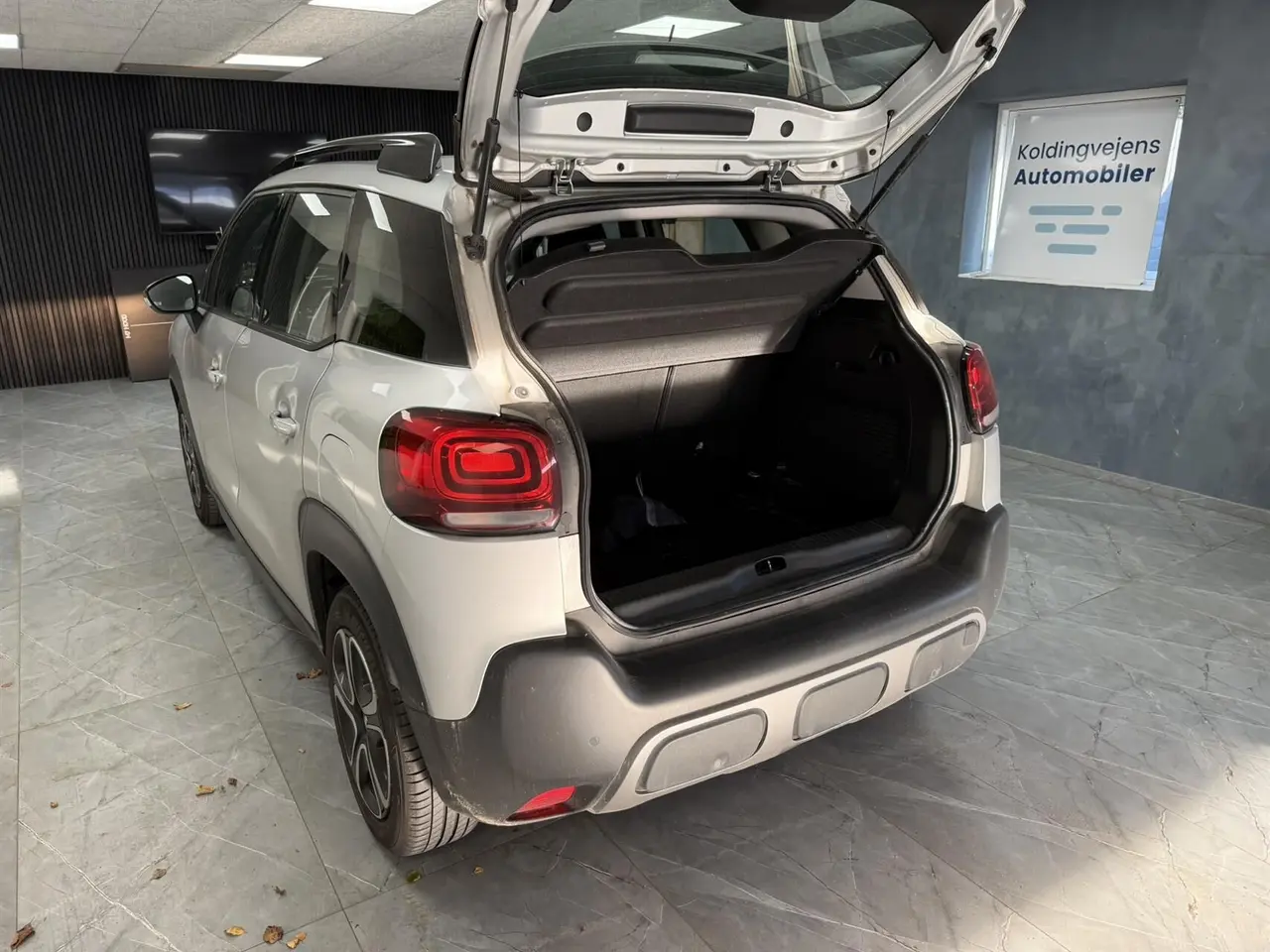 Billede 3 - Citroën C3 Aircross 1,6 Blue HDi Blackline 100HK 5d