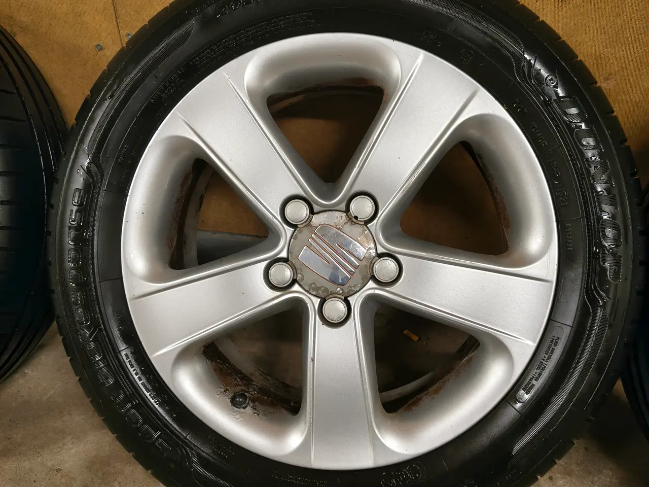 Billede 4 - 16" SEAT fælge, 205/55 R16 