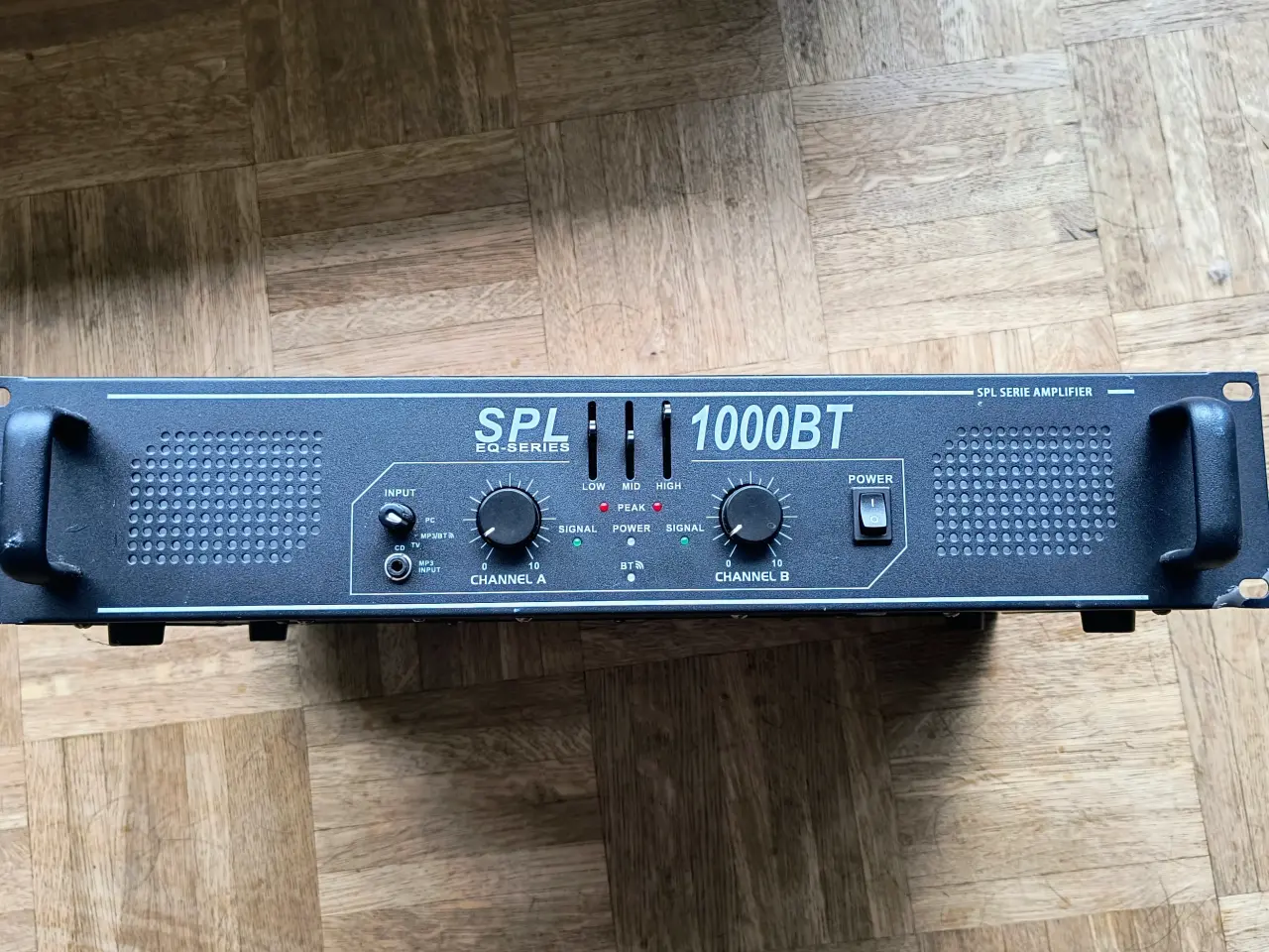 Billede 1 - Semi pro forstærker med bluetooth