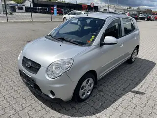 Kia Picanto 1,1 Fresh 65HK 5d