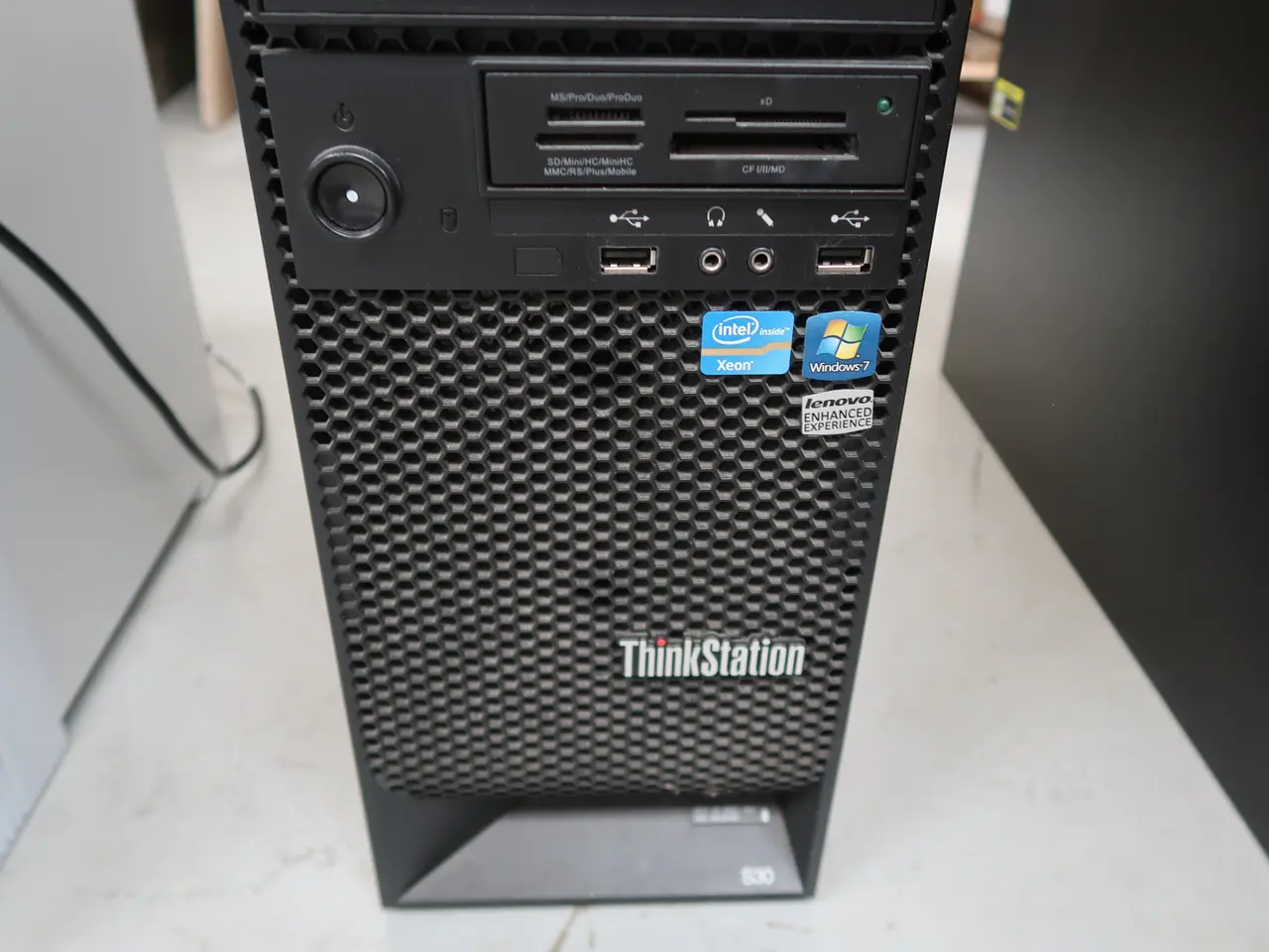 Billede 2 - PC, Lenovo S30 Xeon