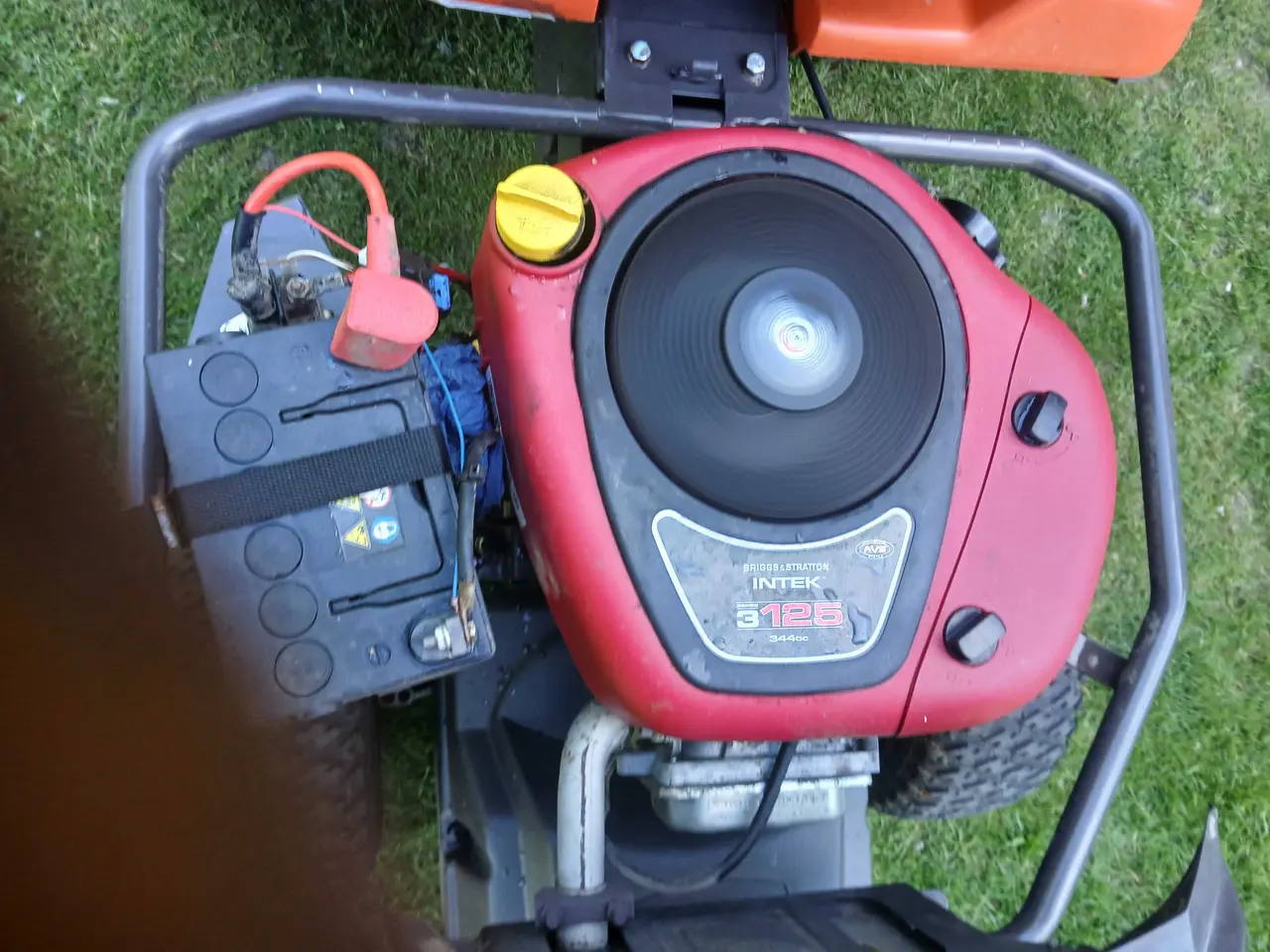 Billede 3 - Havetraktor huskvarna rider 213C 