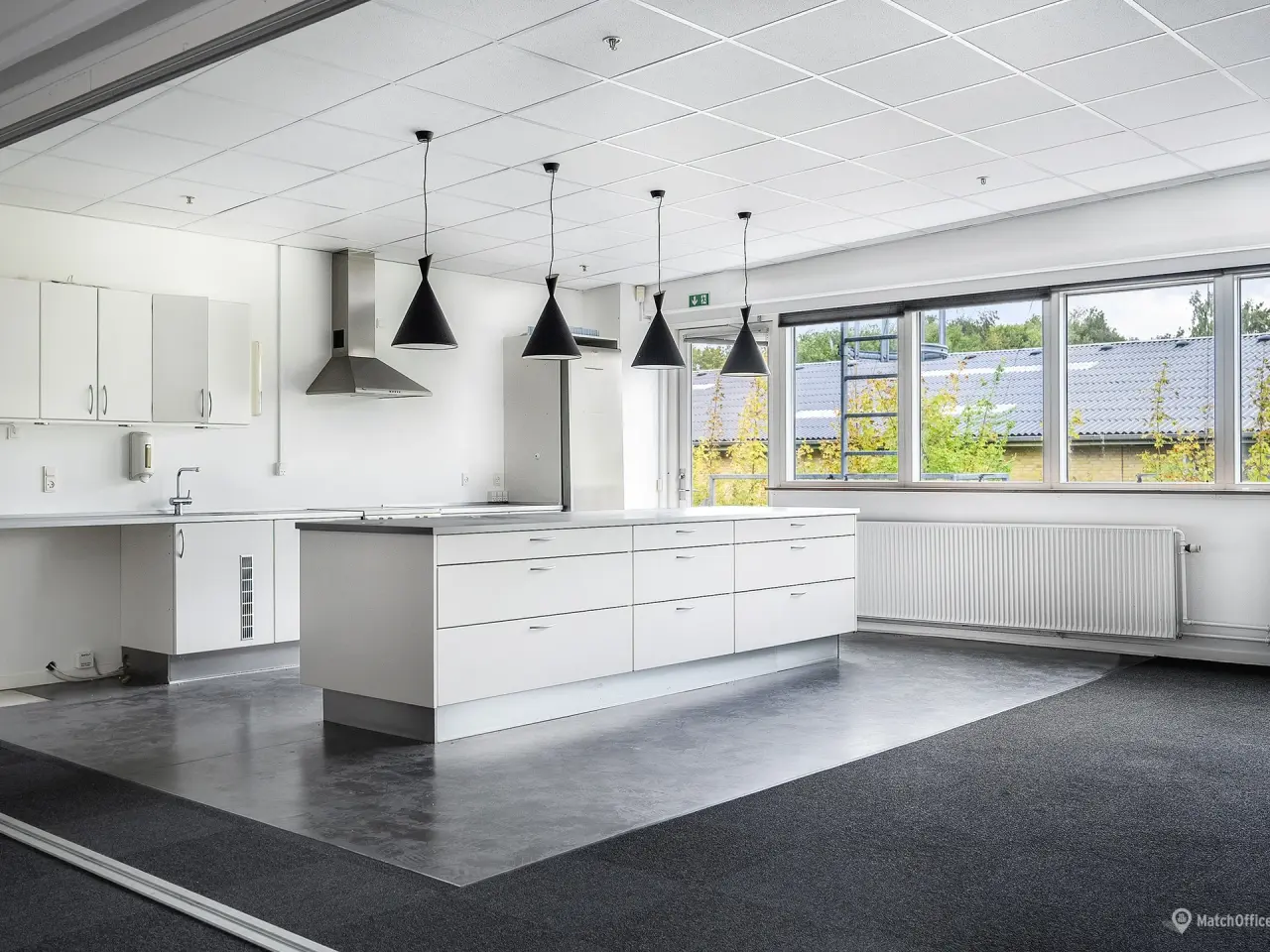 Billede 15 - Velbeliggende lager- og produktionsarealer med kontor på i alt 6.888 m²