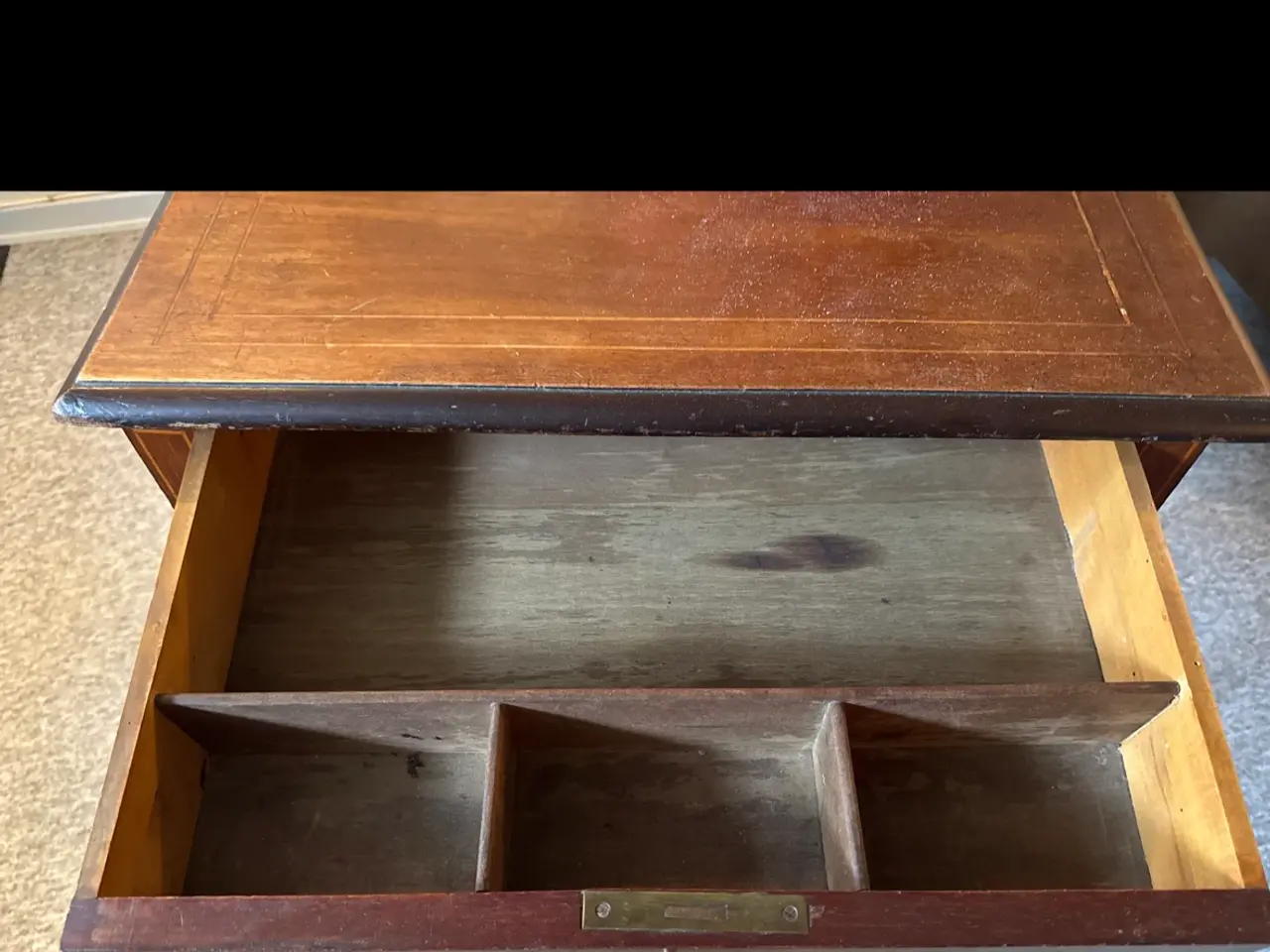 Billede 3 - Gammel Tobaksbord