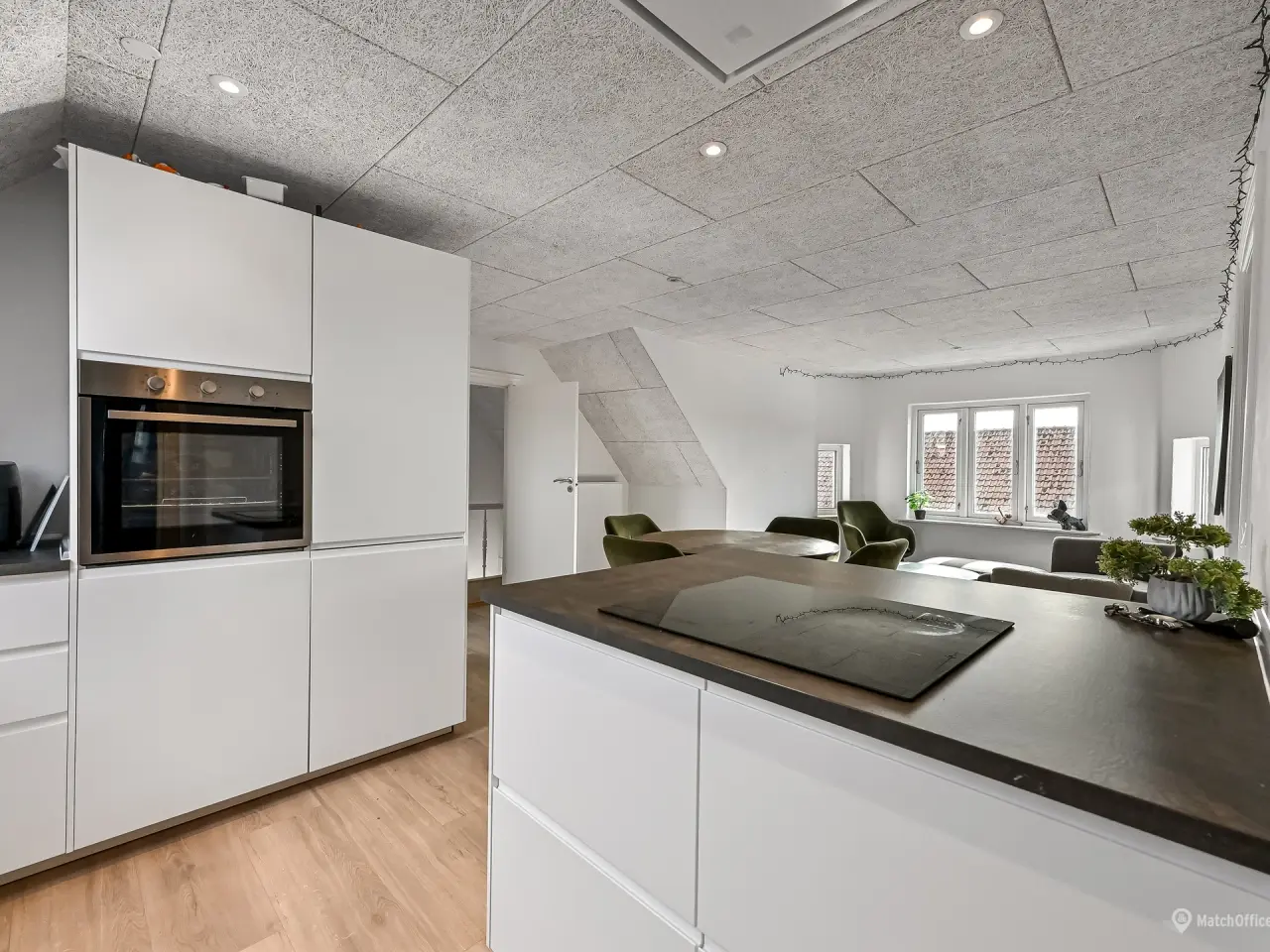 Billede 8 - Istandsat boligudlejningsejendom med 2 lejligheder ved Herning