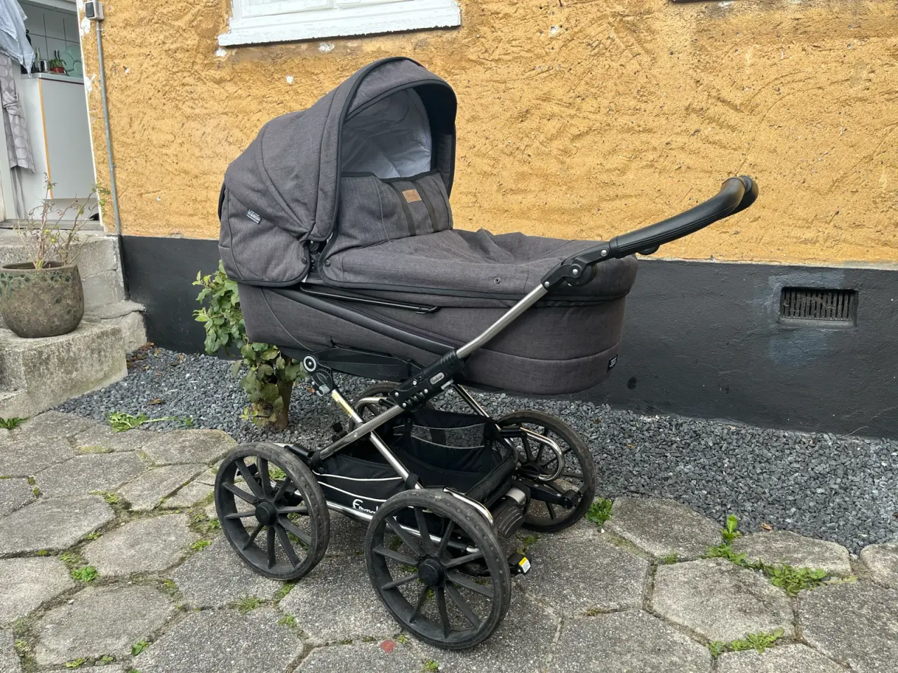 Billede 2 - Se her❗️ Rigtig fin Emmaljunga barnevogn med lang