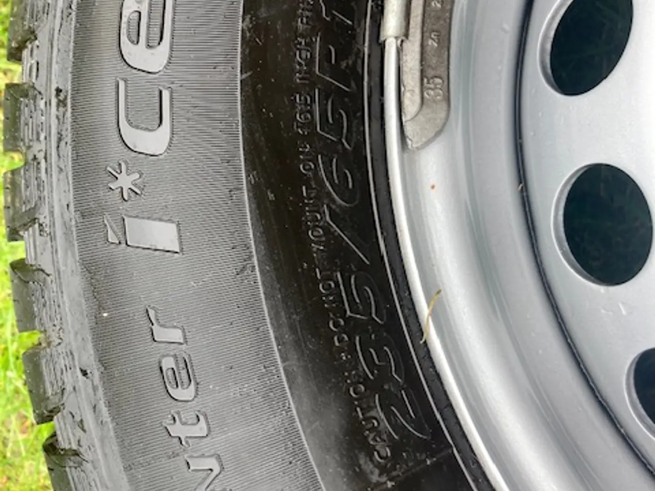 Billede 5 - 4 næsten nye vinterdæk til Ford transit/Autocamper