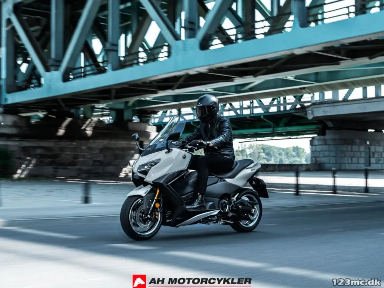 Billede 10 - Yamaha T-Max 560 Tech Max Crystal Graphite