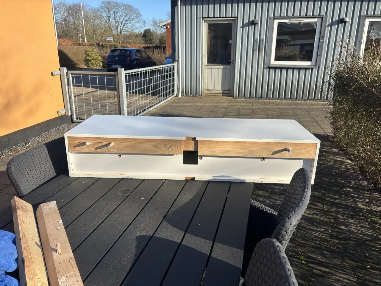 Billede 7 - Tv bord/hængende skrivebord