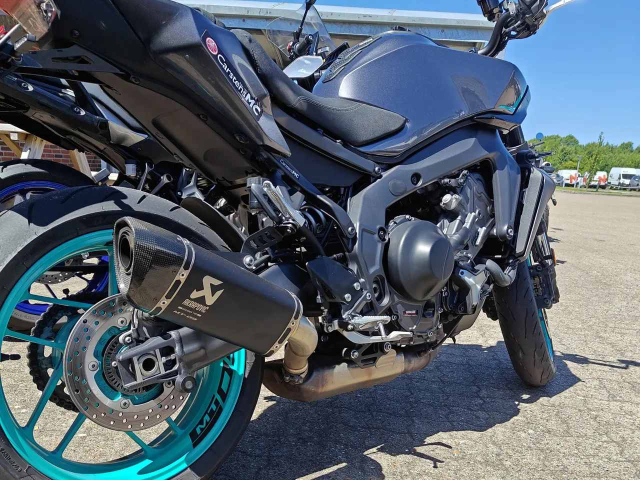 Billede 3 - Yamaha MT-09 Eftermonteret udstyr for 40.000,- kr.