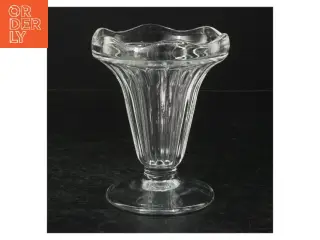 Glas til isdessert (str. H. 12,5 cm. ø. 10 cm)