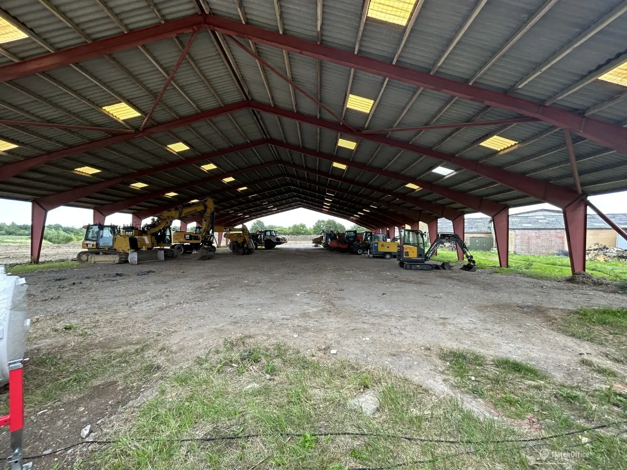 Billede 7 - 1600m2 hal uden sider udlejes