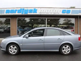 Opel Vectra 1,8 16V 140 Limited