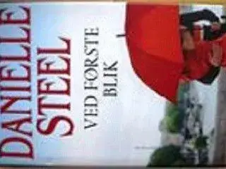 Danielle Steel - Ved første blik