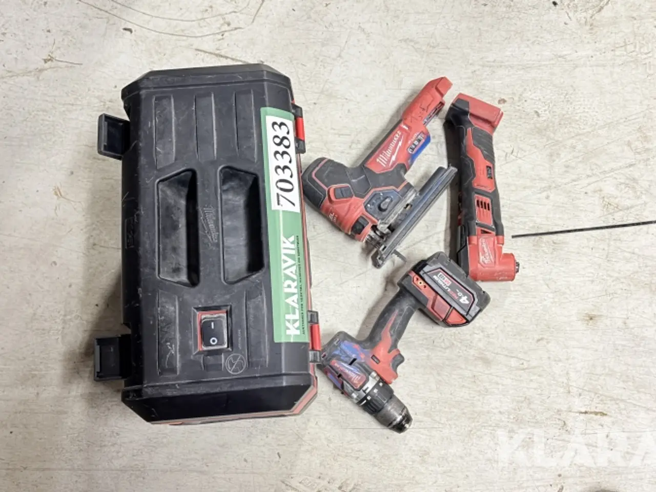 Billede 2 - Milwaukee M18 støvsuger, stiksav og multicutter med 4 Ah batteri