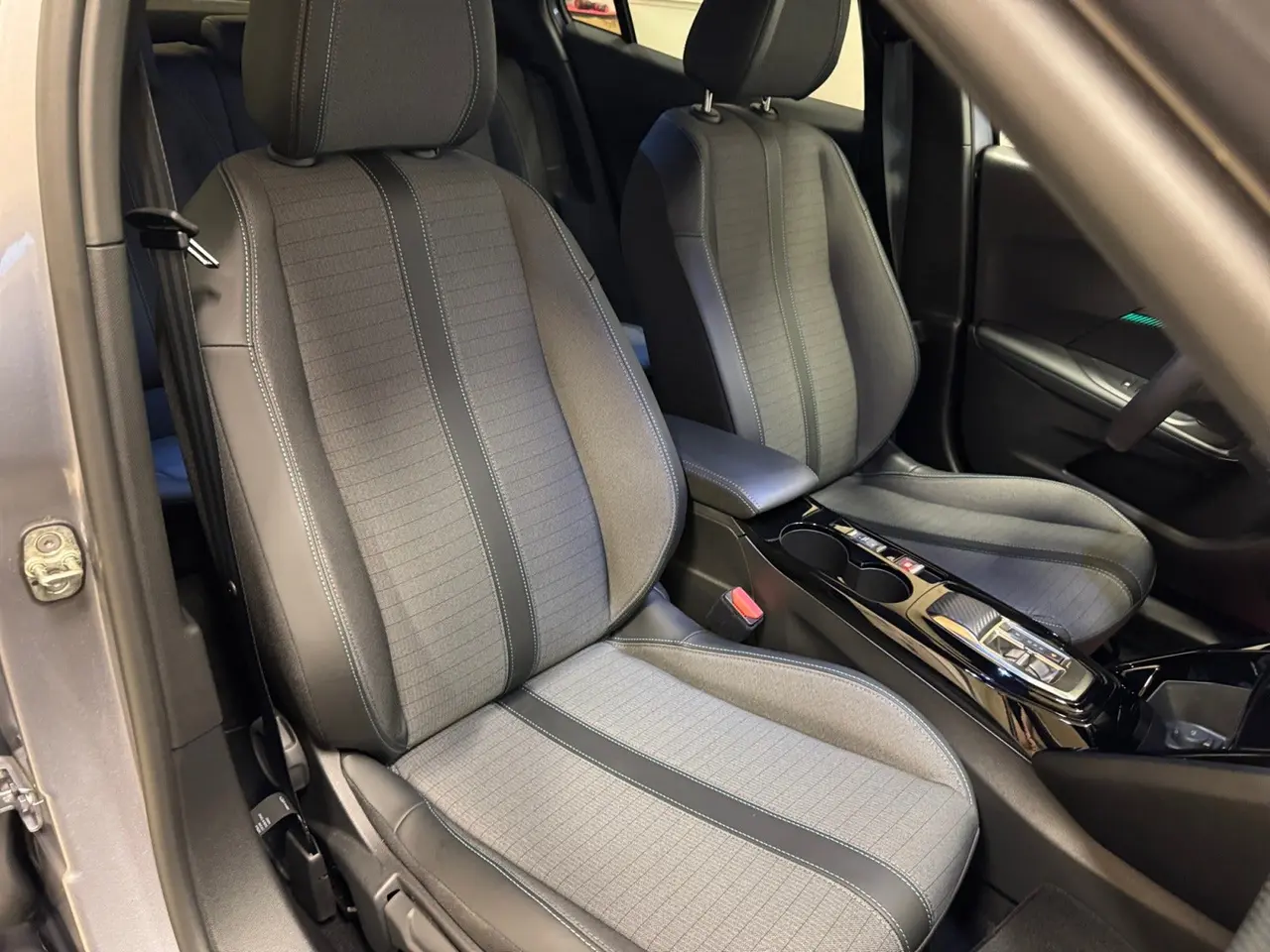 Billede 16 - Peugeot e-2008 50 Allure Pack