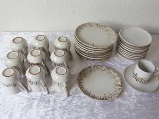 Henri Keramik, Uniq kaffestel designet til køber.