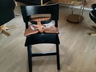 Sort Leanderhøjstol