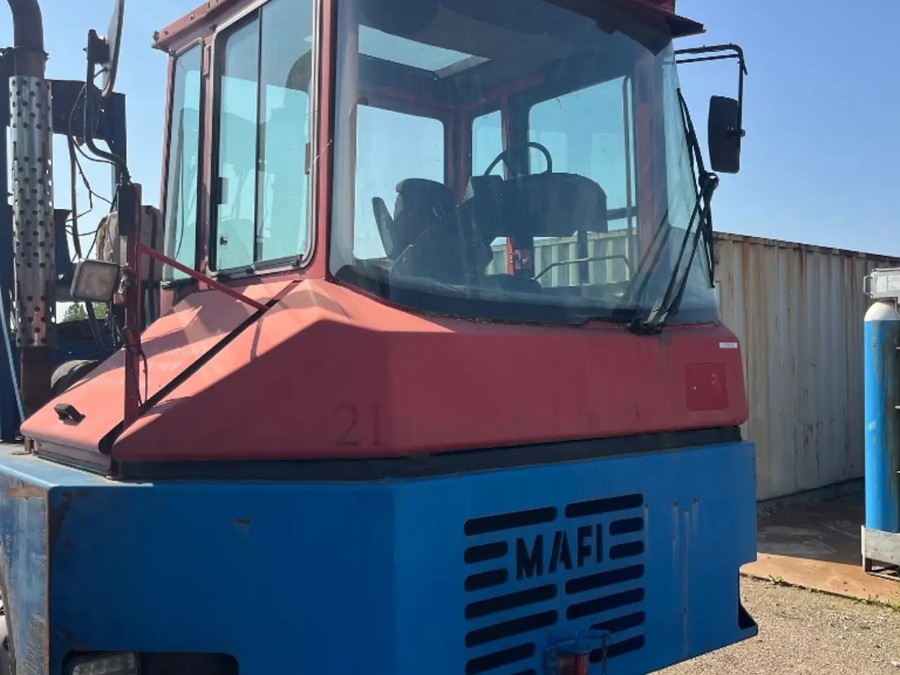 Billede 3 - Mafi Terminal traktor