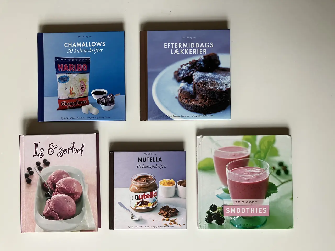 Billede 1 - 5 små "kogebøger (f.eks. Chamallows, Nutells, Smo
