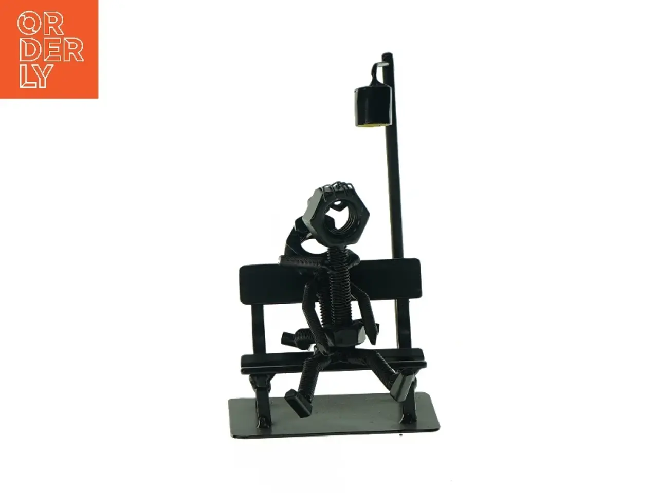Billede 1 - Figur på bænk (str. LBH: 10x8x18 cm)
