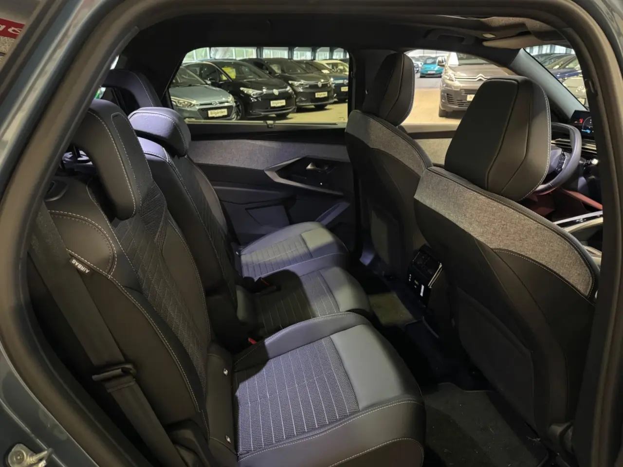 Billede 16 - Peugeot e-5008 77 Allure 7prs