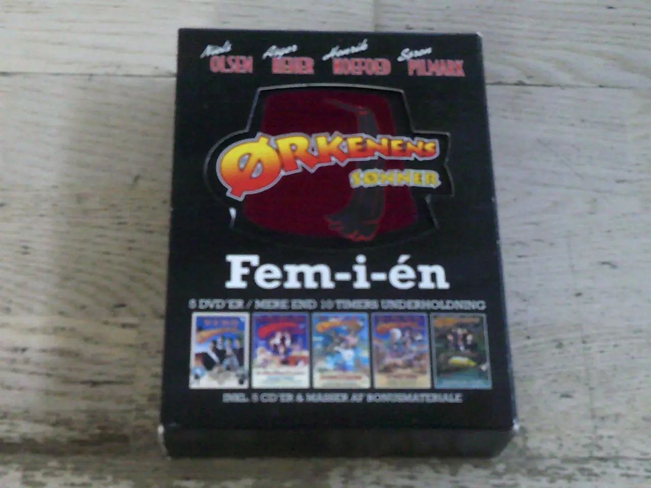 Billede 1 - ØRKENENS SØNNER - FEM I EN 5 DVD + 5 CD