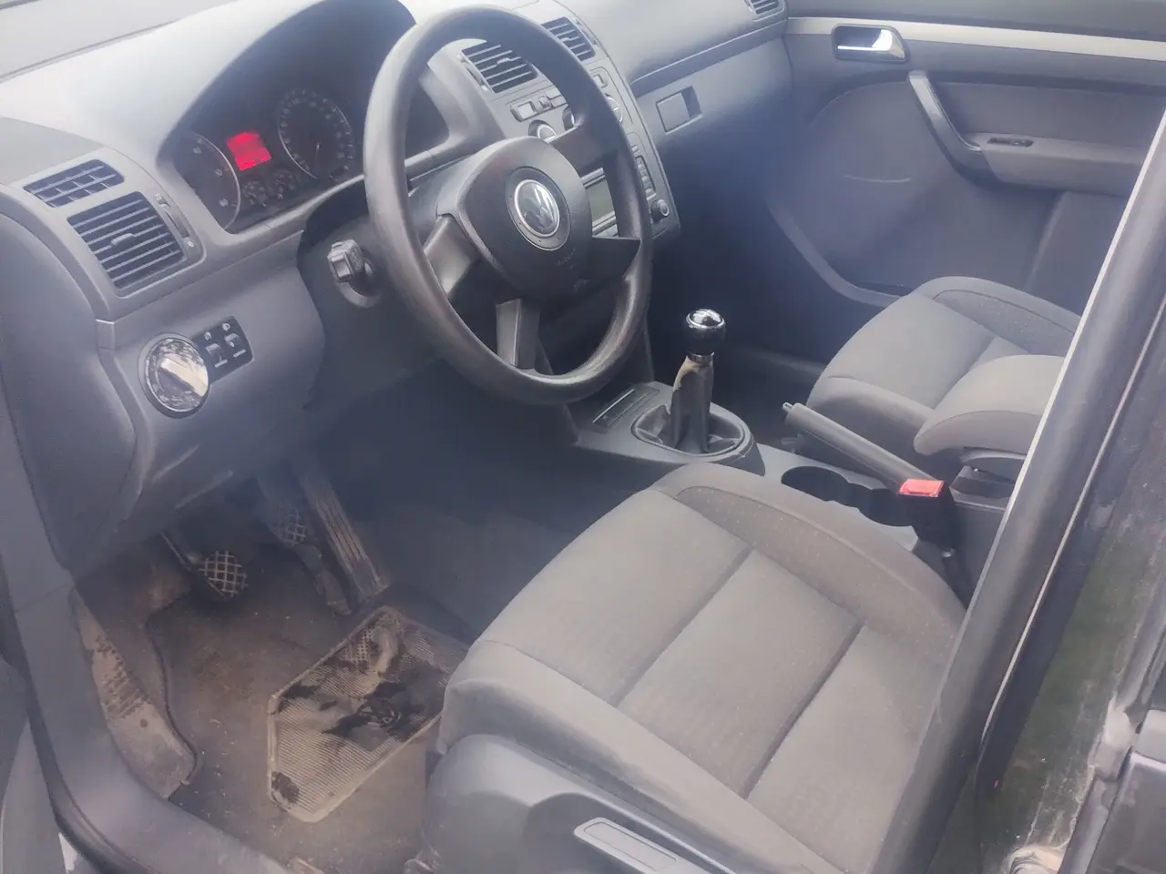 Billede 4 - Nysynet vw Touran 