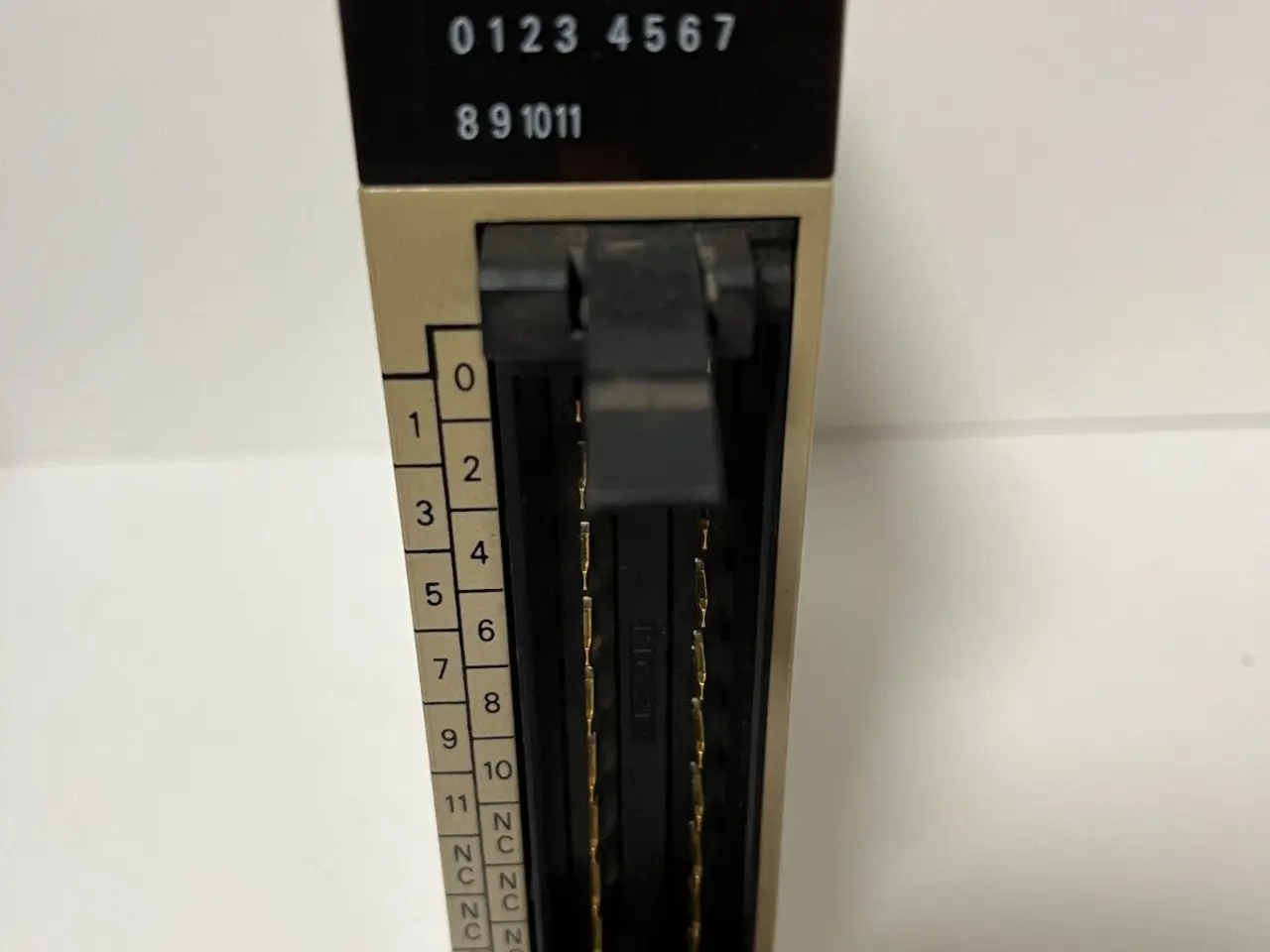 Billede 3 - Omron C200H-OC222 Output Unit 250VAC/24VDC 2A -