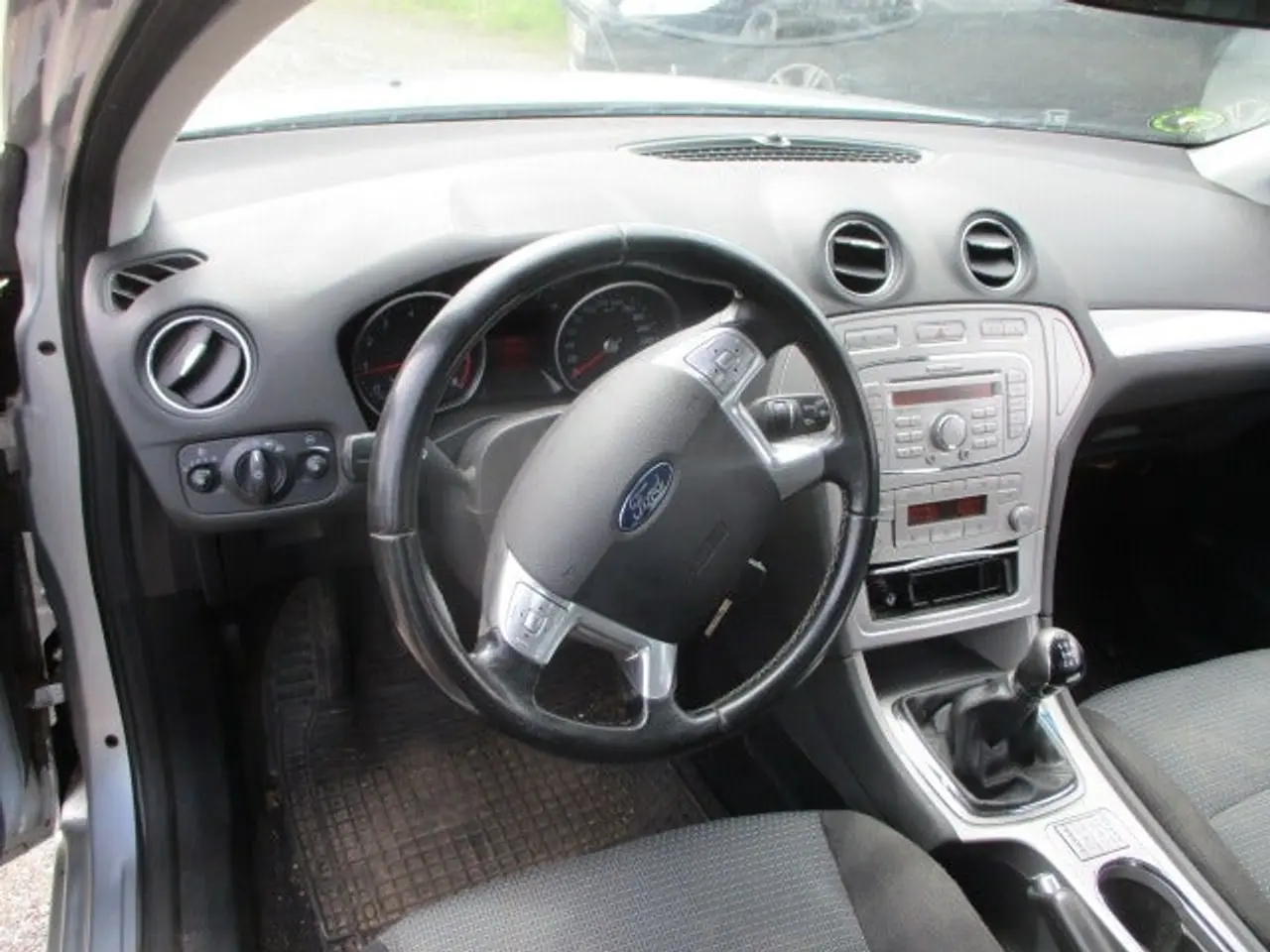 Billede 8 - Ford Mondeo 2,0 Ambiente stc.