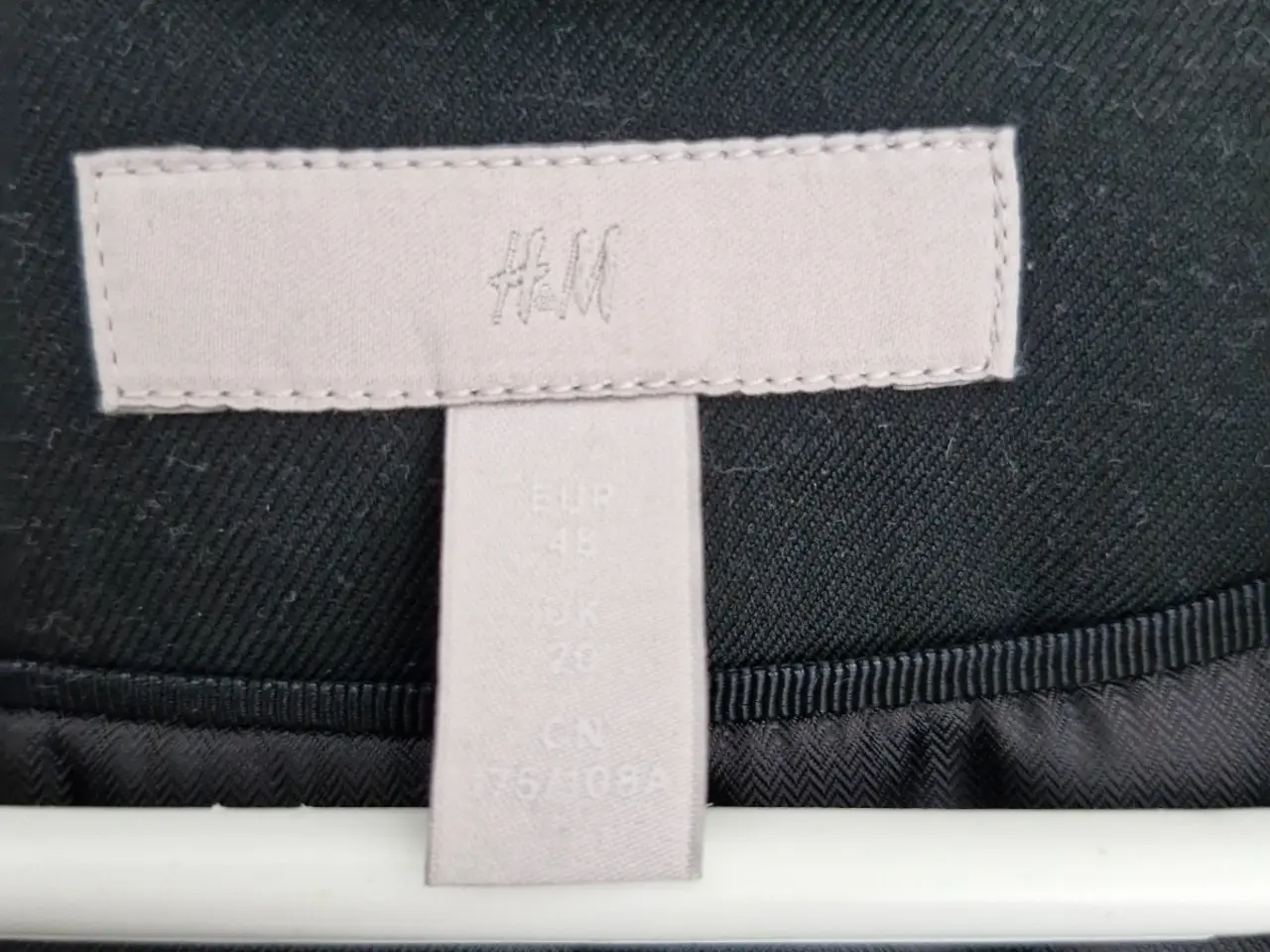 Billede 3 - Blazer str 48 H&M