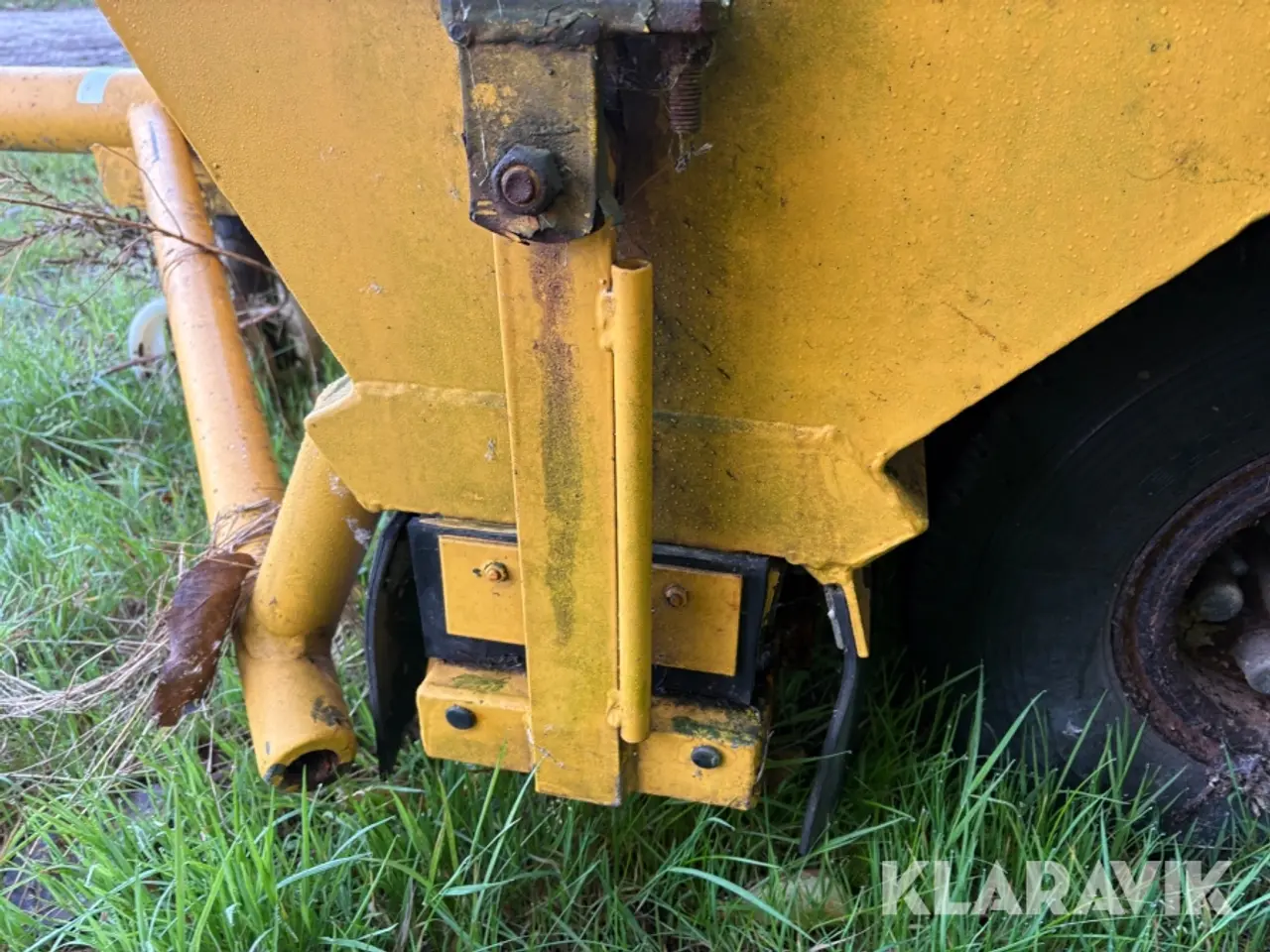 Billede 10 - Sand/saltspreder Falköping T-12E 2 stk